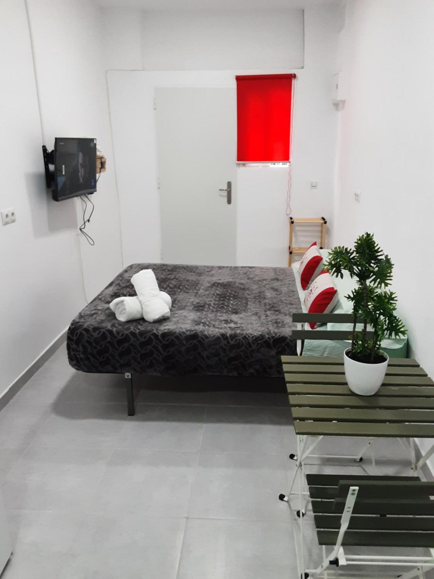 Precioso Apartamento Moderno Cerca Del Carrefour Rosaleda Málaga Exteriör bild