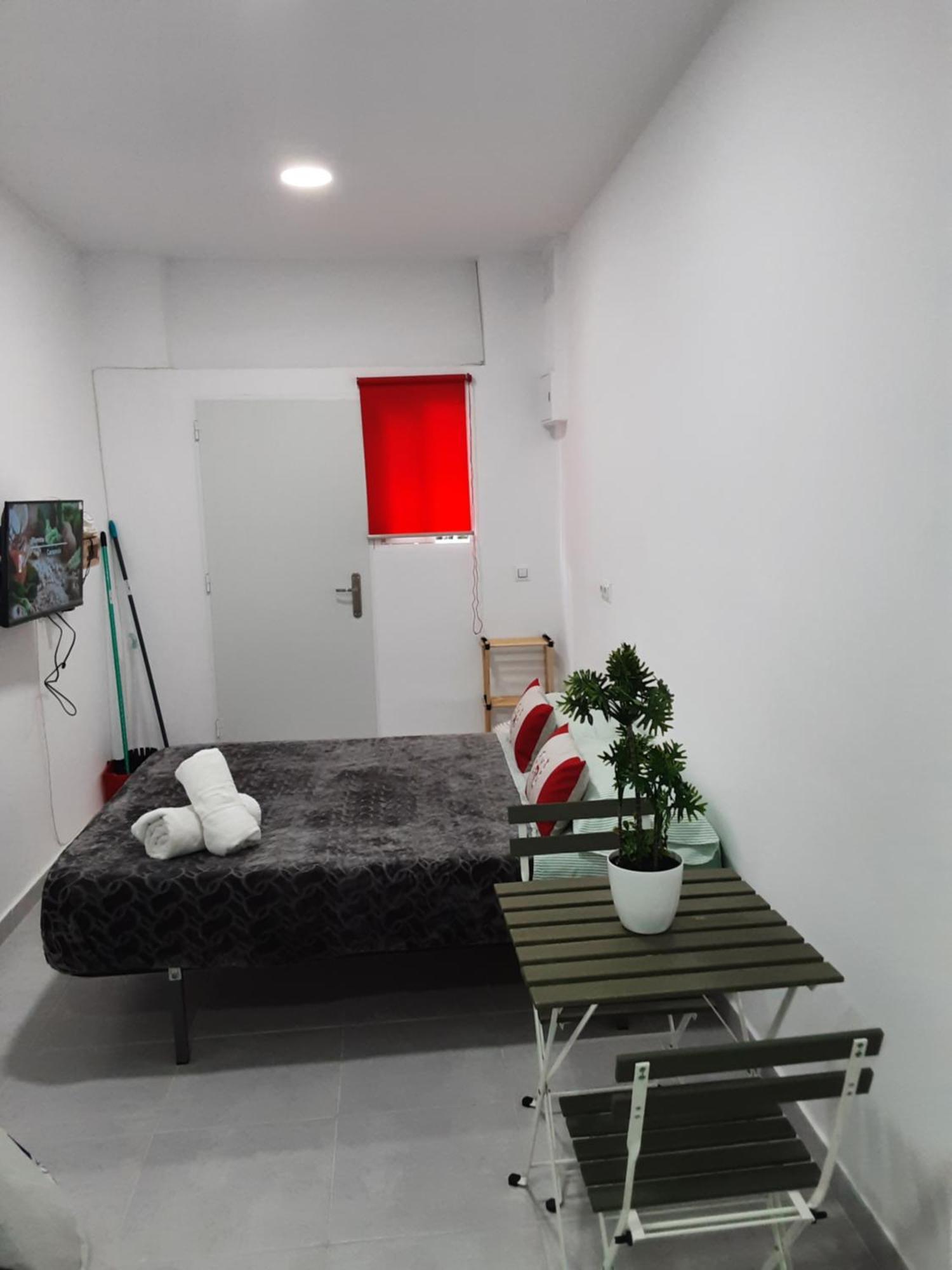 Precioso Apartamento Moderno Cerca Del Carrefour Rosaleda Málaga Exteriör bild